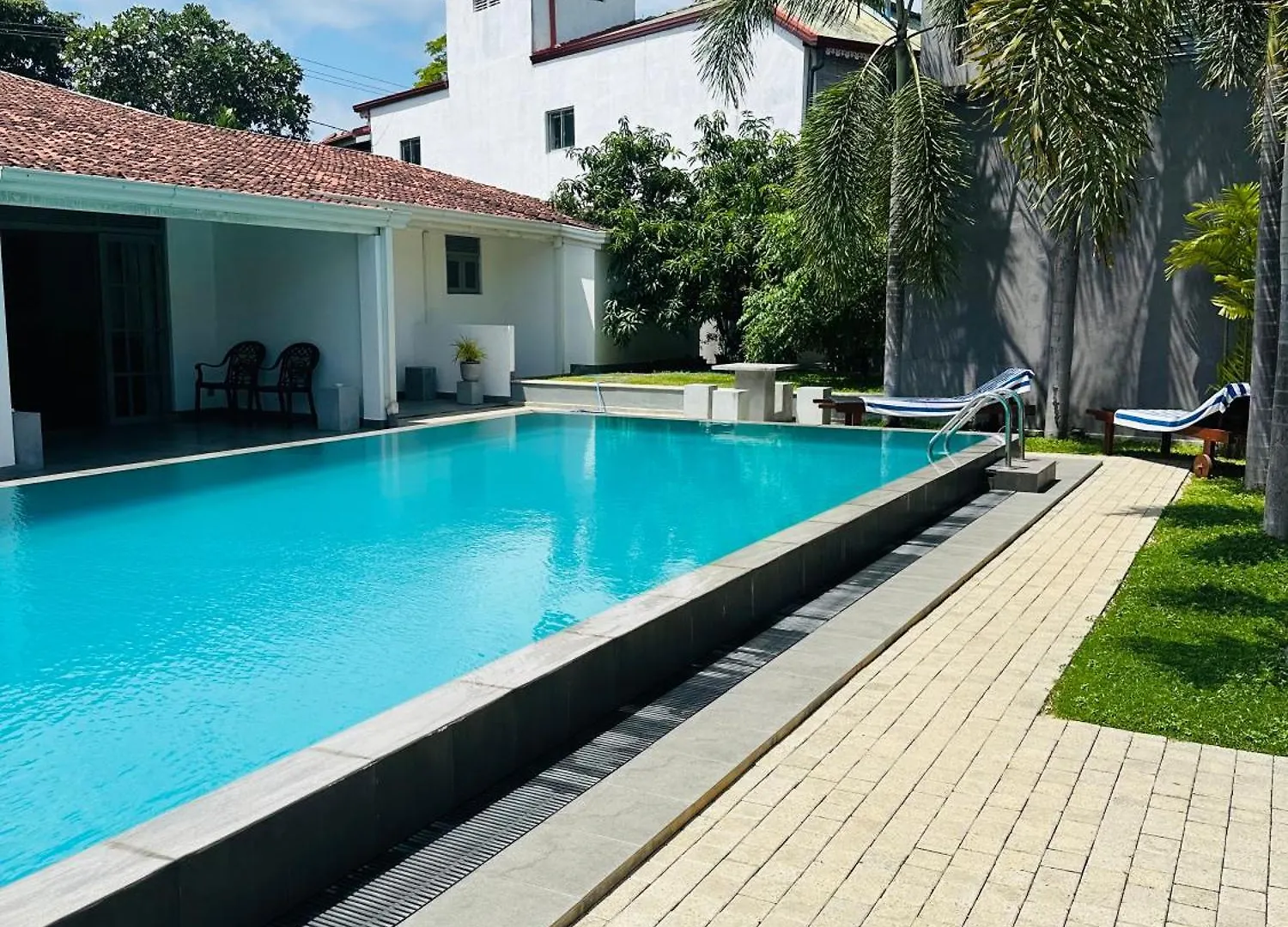 Bony'S Holiday Inn Negombo